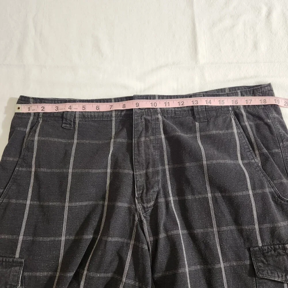 North Face Rainier Surplus Shorts Men's 36 Black Cotton Twill Cargo Slash Pocket